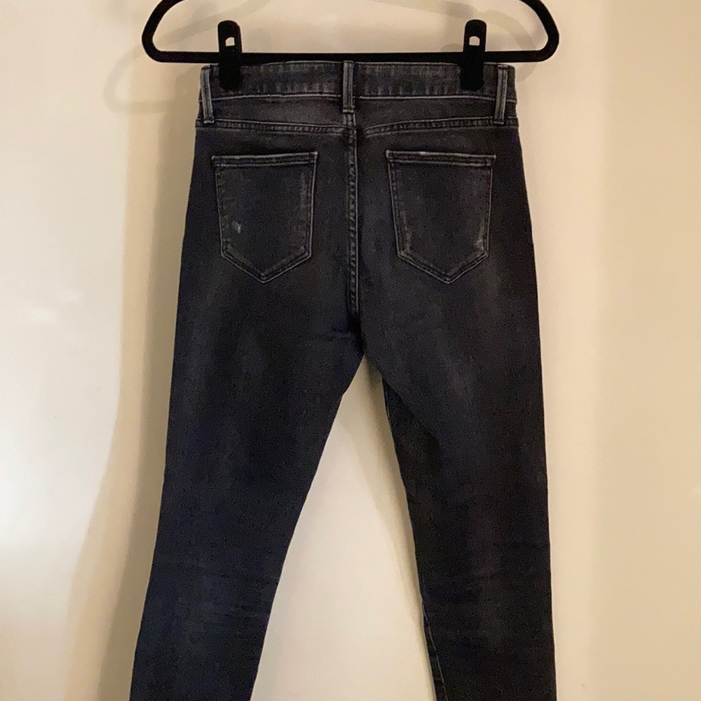*DONATED* VINCE | Grey Distressed Skinny Jeans - Picture 9 of 16